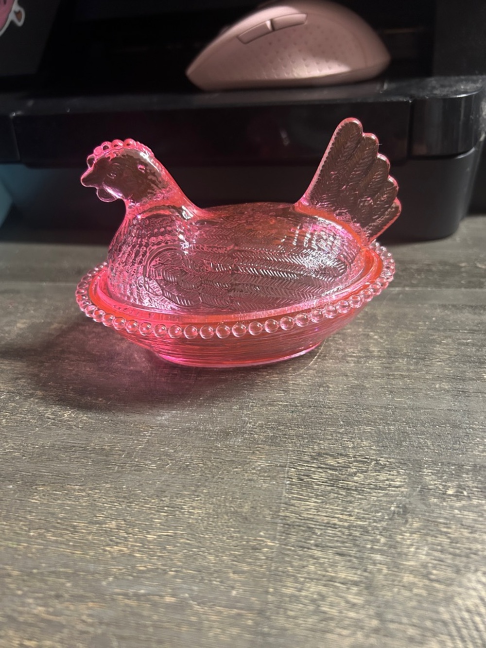 Pink Acrylic Hen on Nest Dish - Collectable‎